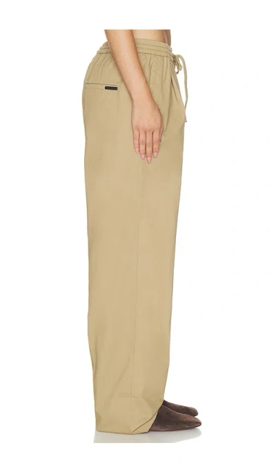 Essentials Pleat Front Drawstring Pant In Brown