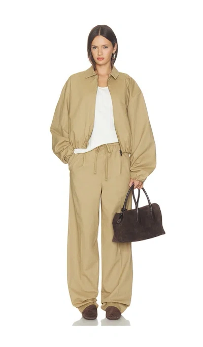Essentials Pleat Front Drawstring Pant In Brown