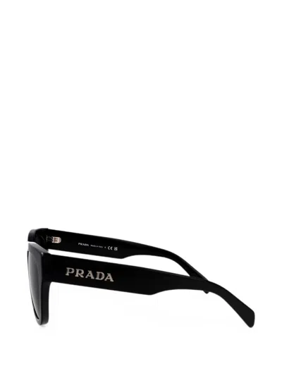 Prada Logo-plaque Sunglasses In 블랙