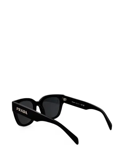 Prada Logo-plaque Sunglasses In 블랙