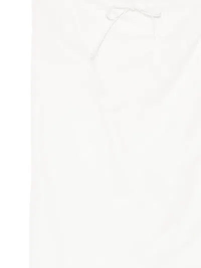Less 물결 에지 미니 스커트 In White