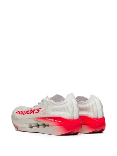 Brooks 하이페리온 엘리트 5 스니커즈 In White