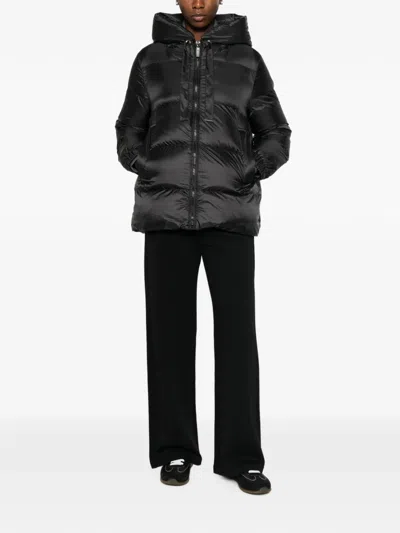 Max Mara Water-repellent Down Puffer Jacket In Black