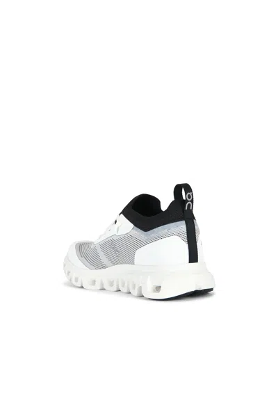 On Cloud 6 Versa Sneaker In White