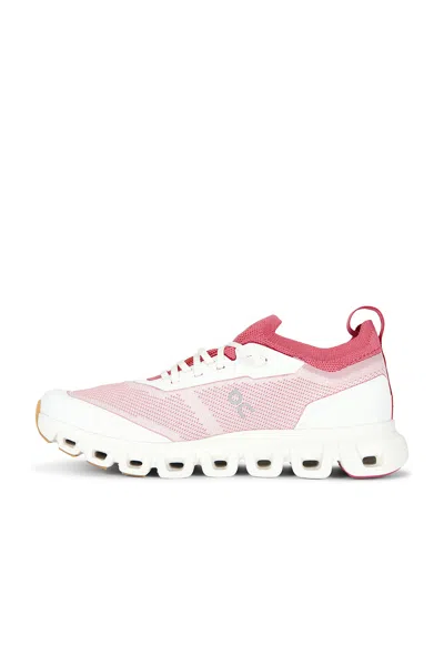 On Cloud 6 Versa Trainers In Pink
