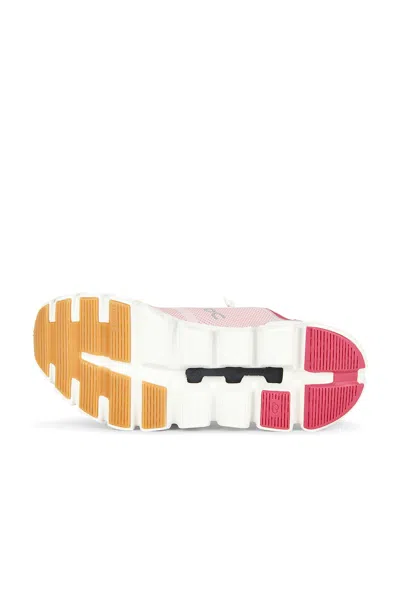 On Cloud 6 Versa Trainers In Pink