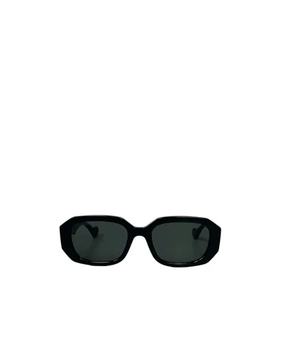 Gucci Geometric Plastic Rectangle Sunglasses In Black