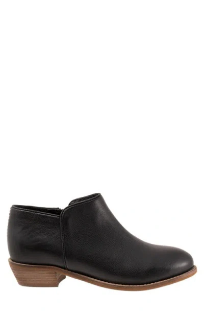 Softwalk ® 'rocklin' Bootie In Black