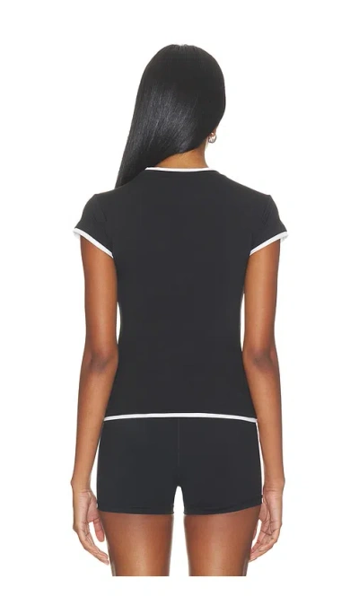 Form Layered Tee Black/white In Black
