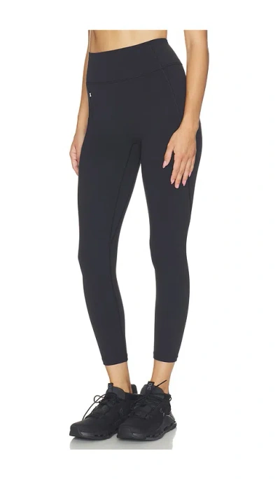 On Studio Tights 7/8 レギンス In Black