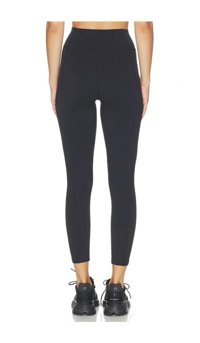 On Studio Tights 7/8 レギンス In Black