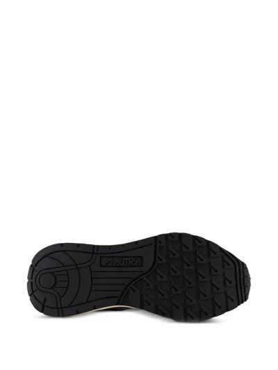 Autry Brown Leather Sneakers With Timeless Design In Brown