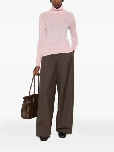 Aragona Turtleneck Sweater In Pink