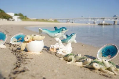 Beachcombers Blue Crab In Seashell Tree Ornament In Multi