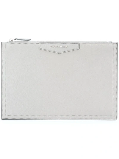 Givenchy Medium Antigona Grained Leather Pouch, Grey