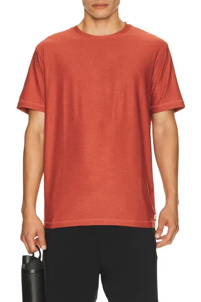 Vuori Strato Tech Tee In Multi