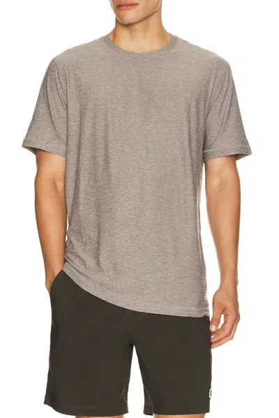 Vuori Strato Tech Tee In Multi