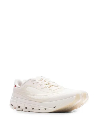 On Off-white Cloudflow 5 Ad Sneakers In Neutral