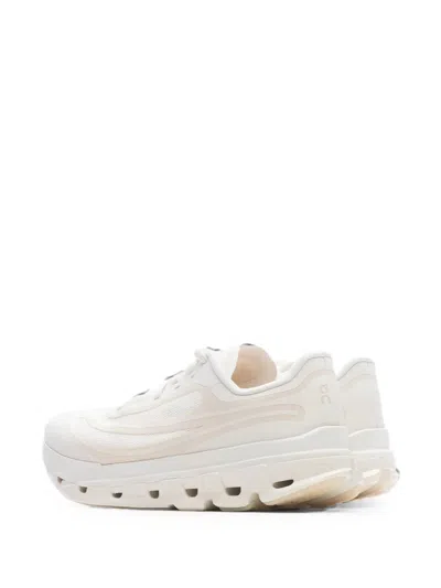 On Off-white Cloudflow 5 Ad Sneakers In Neutral