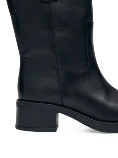 Alohas Leather Pull-on Boots In Black