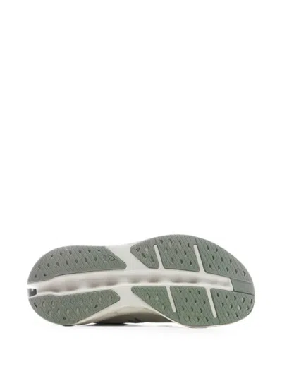 On Cloudsurfer Max Sneakers In Gray