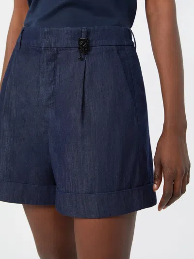 Max Mara Washed Pure Cotton Denim Shorts High-waist Pleated Back With Removable Jewel In Blue