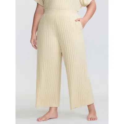 Bloomchic Stretchy Pit Strip Solid Loungewear Set In Yellow