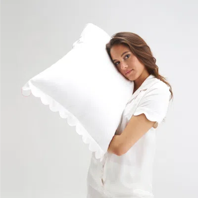 Dore & Rose Scalloped Silk Pillowcase In White