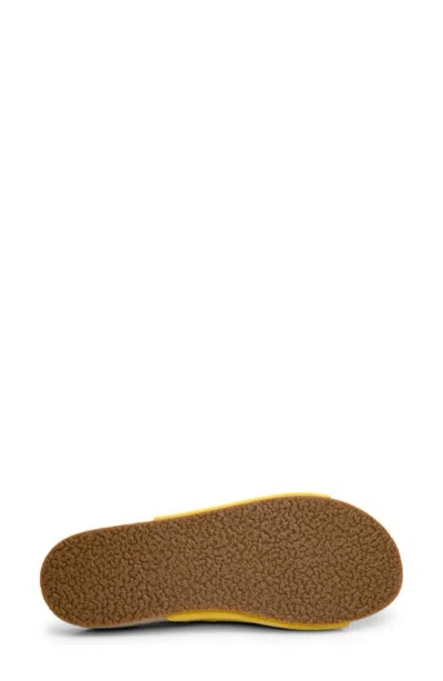Revitalign Sofia Stud Sandal In Yellow