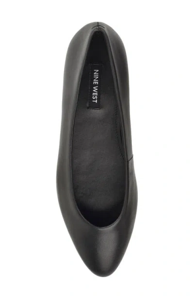 Nine West Valore Flat In Black