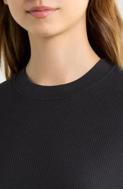 Ugg Amarys Relaxed Tee In Black