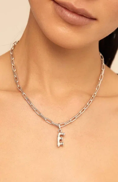 Unode50 Sterling Silver-plated Letter E Charm In Metallic