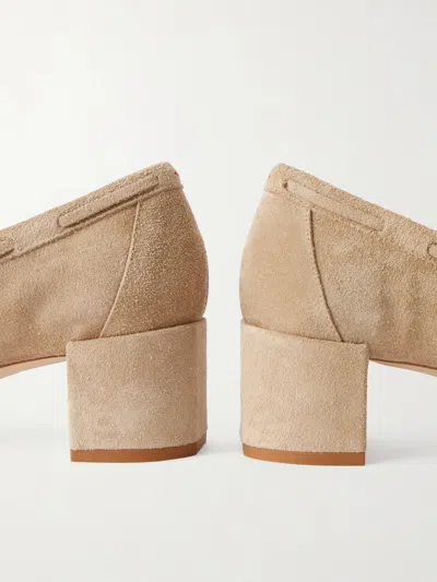 Aeyde Solid Color Suede Loafers In Neutral