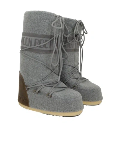 Moon Boot Logo-embellishment Boots In Gray