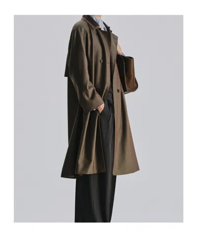 The Row Emma Coat In Brown