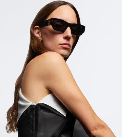 Fendi Ffold Rectangular Sunglasses In Black