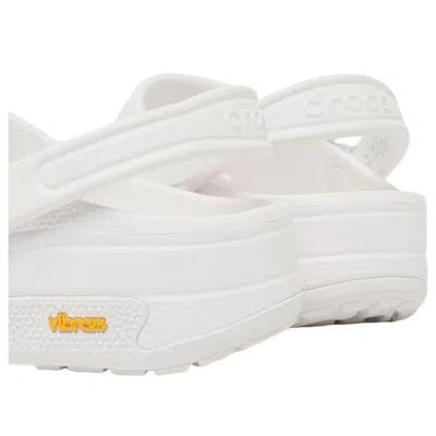 Crocs Gender Inclusive Classic Exp Clog In White
