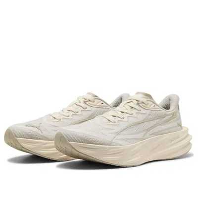 Puma Deviate Pure Nitro Sneakers In Neutral