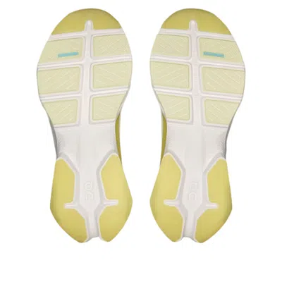 On Cloudpulse 2 Training Shoe In Neutral