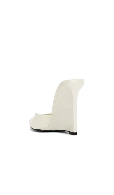 Raye Talla Wedge In 화이트