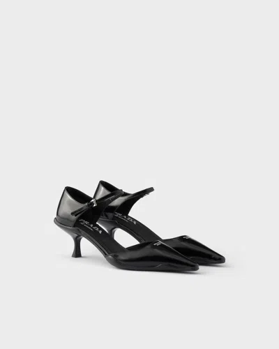 Prada 도르세이 브러시드 레더 펌프스 In Black