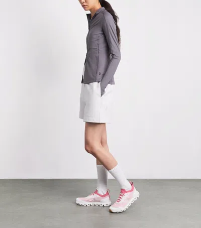 On Cloud 6 Versa Trainers In Pink