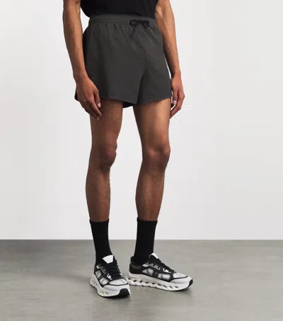 On Performance Volt Shorts In Brown