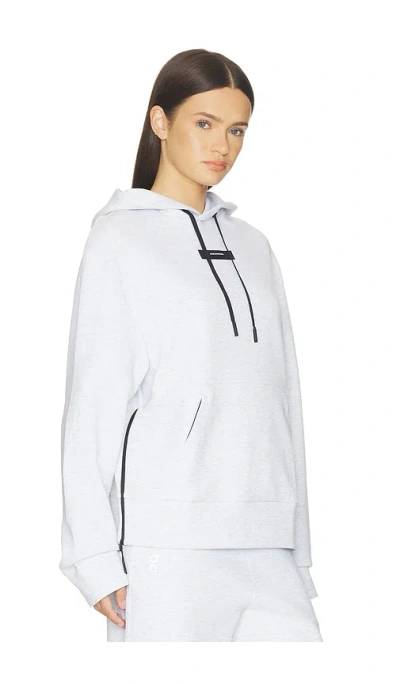 On Focus Tech Hoodie In White