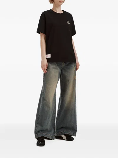 Fingercroxx Logo-patch T-shirt In Multi