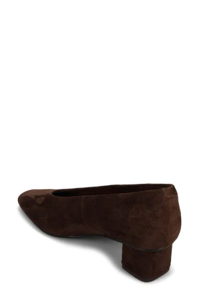 Vaneli Solara Pump In Brown
