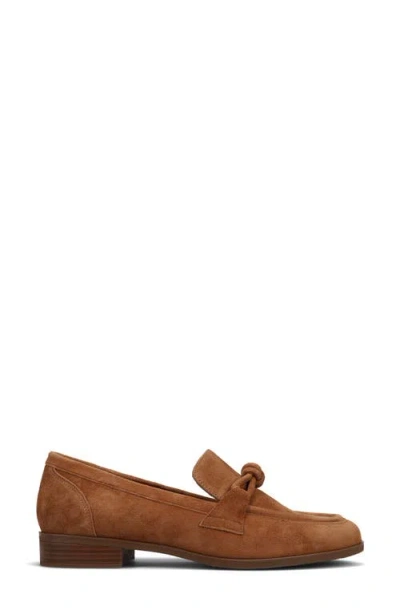 Vaneli Kaye Loafer In Brown