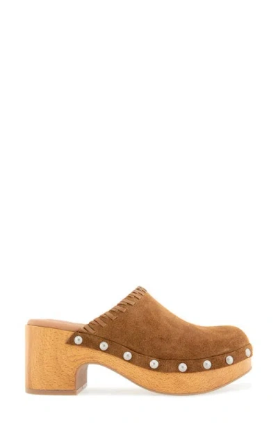 Gentle Souls Daphine Clog In Multi