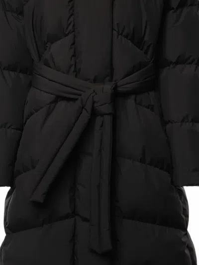 Moorer Belted Oversized Coat In Black