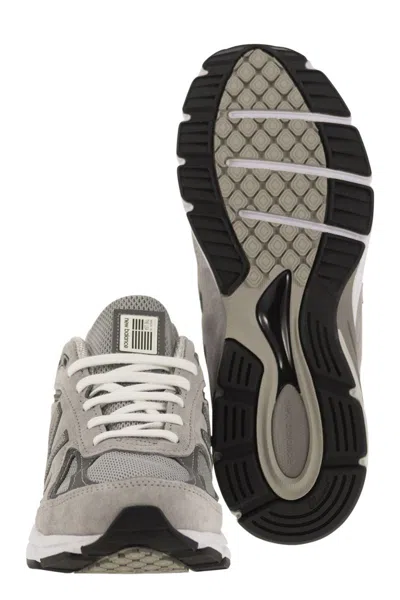 Zimmermann In Gray
